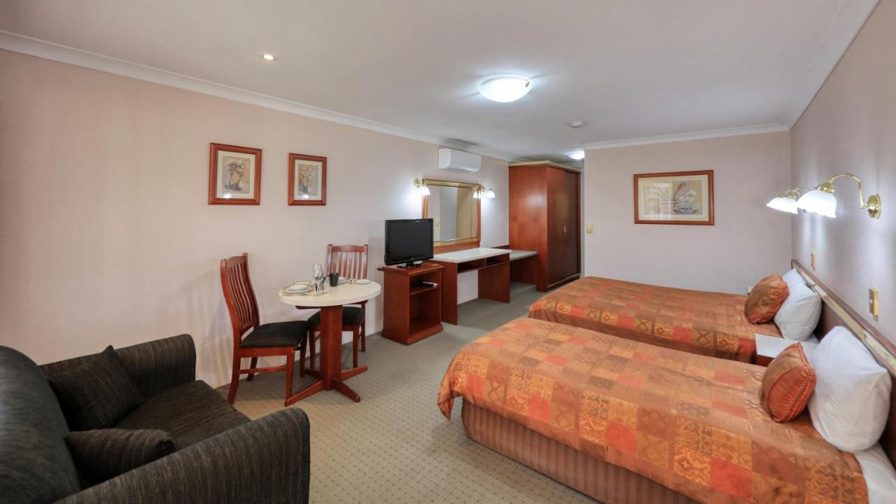 Southern Comfort Motor Inn Cootamundra Exteriér fotografie